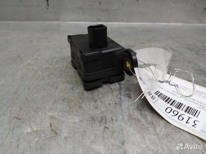 Датчик ускорения Skoda Octavia (A5 1Z) 2004-2013