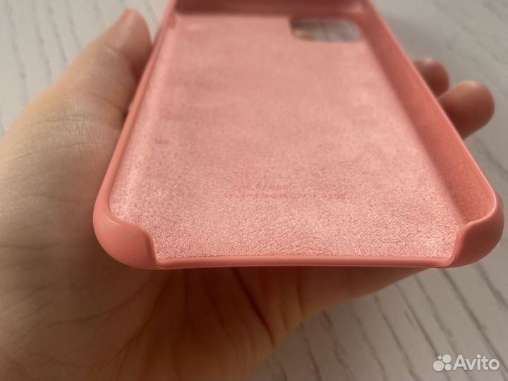 Чехол на айфон 11