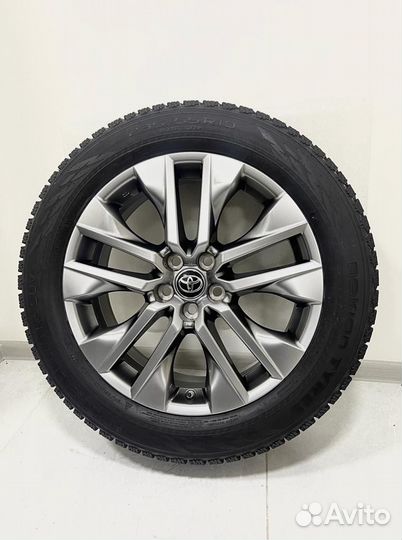 Toyota Rav4, Nokian Hakkapeliitta R3 235/55 R19