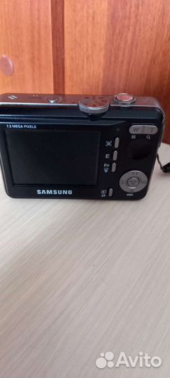 Компактный фотоаппарат