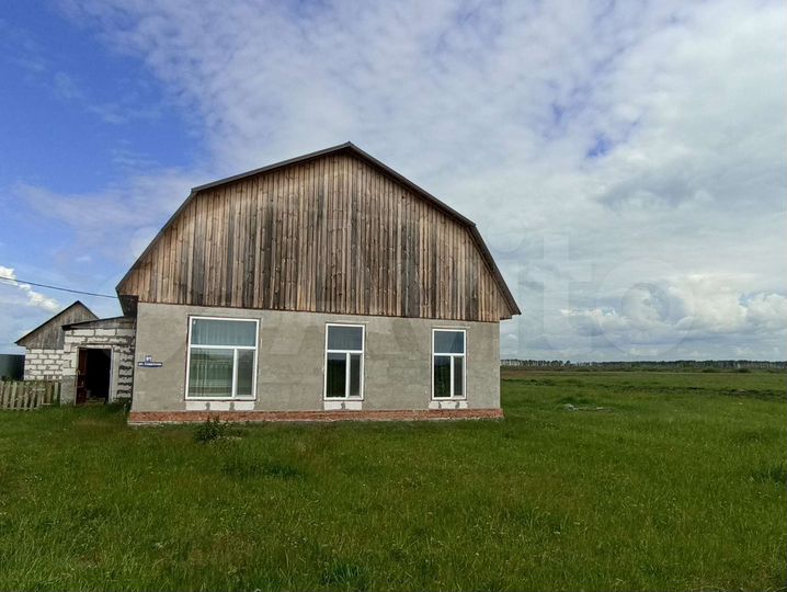 Дом 100 м² на участке 12 сот.