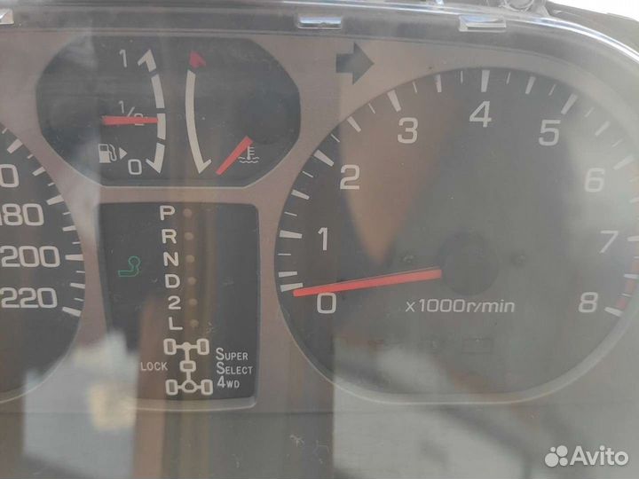 Панель приборов mitsubishi pajero Pinin