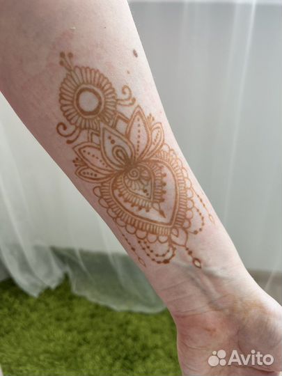 Мехенди, роспись хной, временное тату