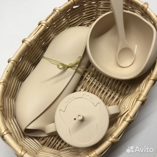 Силиконовая посуда для малышей