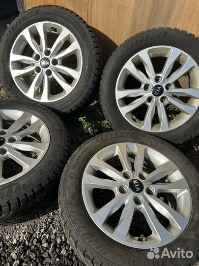 Зимние шипованные колеса на Kia ceed r16