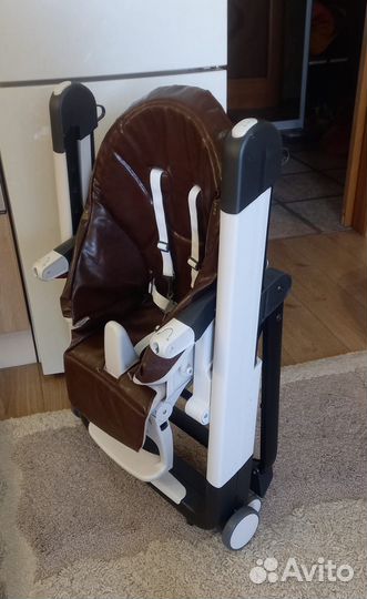 Стульчик для кормления Siesta