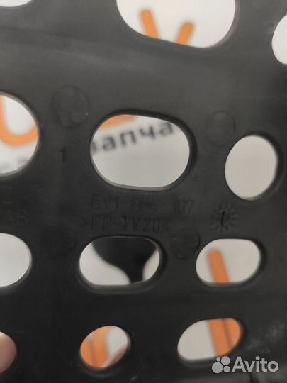 Кронштейн печки 6Y1864107 Skoda Fabia