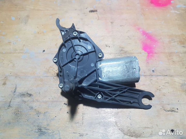 Моторчик заднего дворника peugeot 206