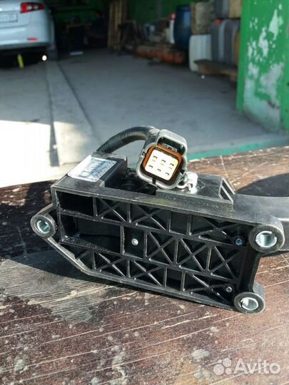 Педаль газа