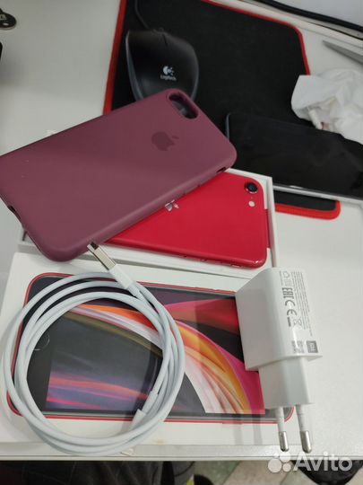 iPhone SE (2020), 64 ГБ