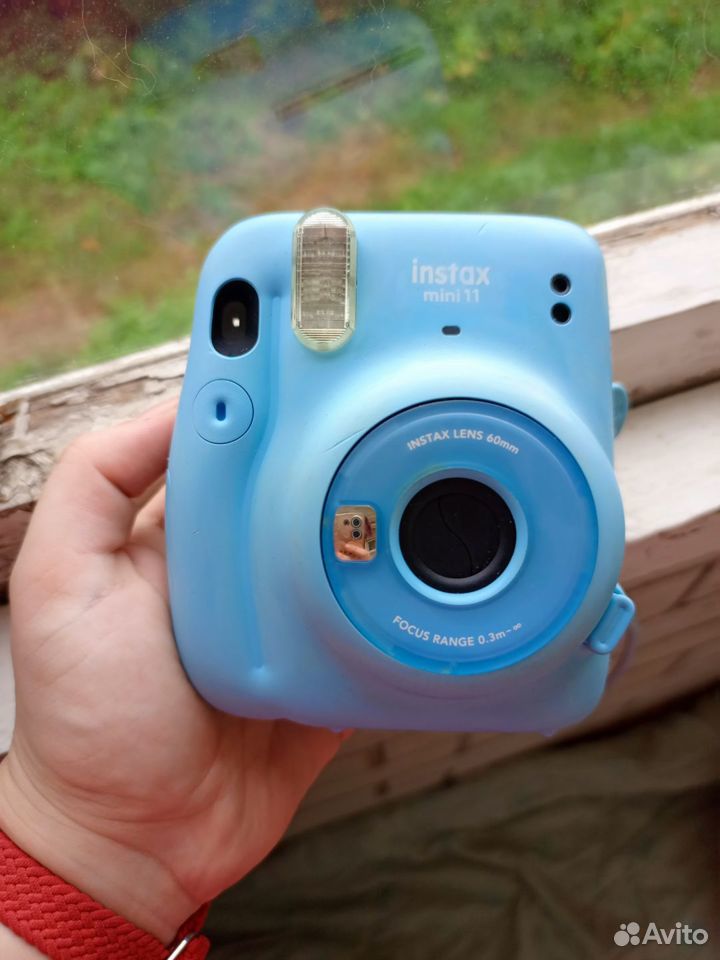 Fujifilm instax mini 11 )