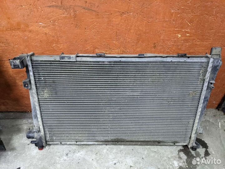 Радиатор двигателя mercedes w168