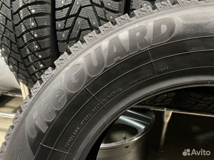 Yokohama Ice Guard IG55 215/65 R16 102T