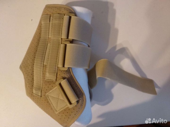 Бандаж голеностопный