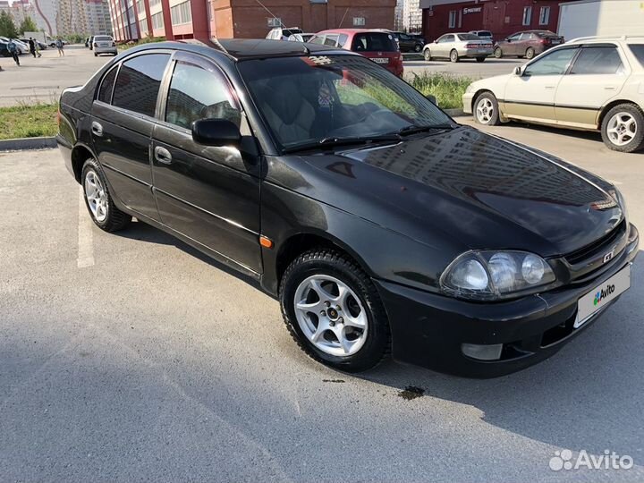 Toyota Avensis 1.6 МТ, 1998, 250 000 км