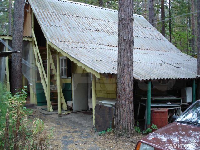 Дача 80 м² на участке 8 сот.