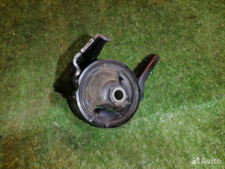 Опора двигателя (подушка двс) правая MN184372 Mits