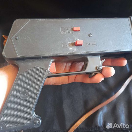 Игрушка СССР автомат