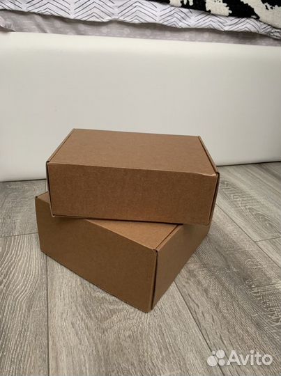 Крафтовые коробки