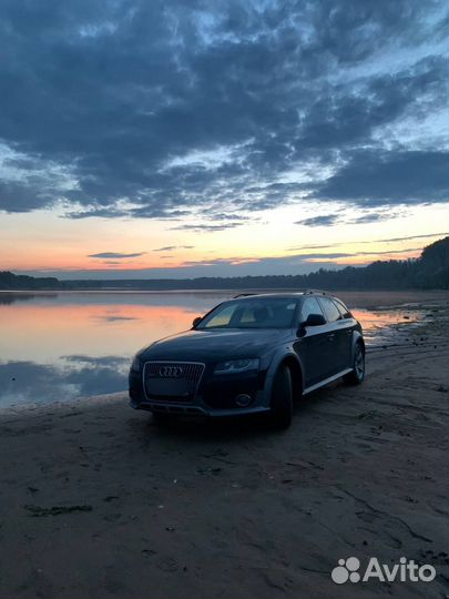 Audi A4 Allroad Quattro 2.0 AMT, 2010, битый, 240 000 км