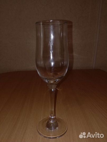 Фужеры для шампанского, вина