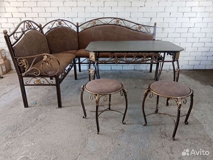 Диван кованный