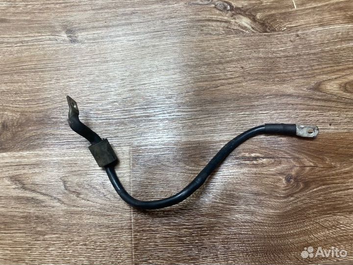 Провод стартера Audi A8 D3 4.2 2007