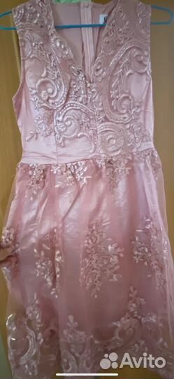 Нарядное платье для девочки