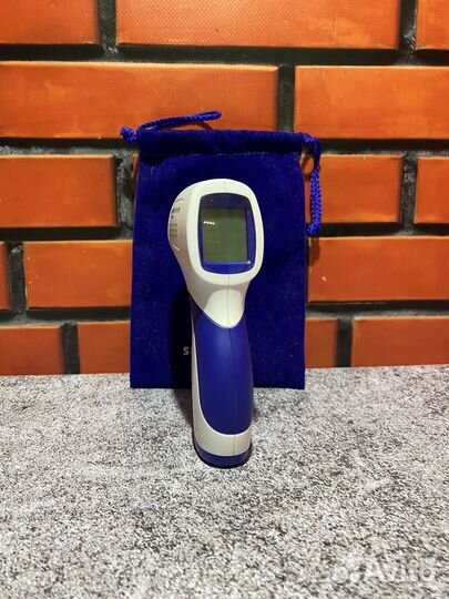 Термометр Sensitec NF-3101