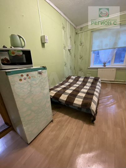 Комната 15 м² в 1-к., 1/2 эт.