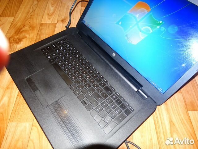 Продаю ноутбук HP 17 y058ur(аналогичен Core i7 )