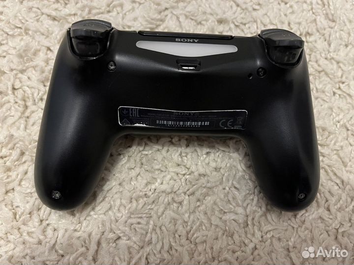 Джойстик dualshock ps4
