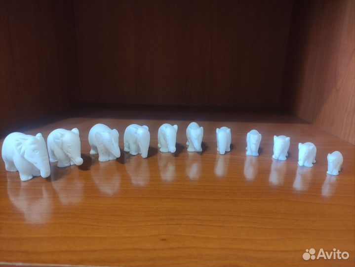 Фарфоровые статуэтки слоники