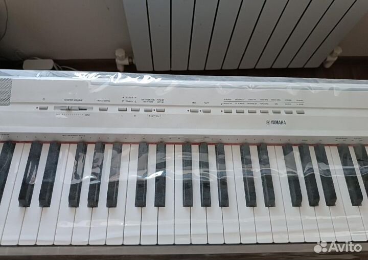 Цифровое пианино yamaha P-115 полная комплектация