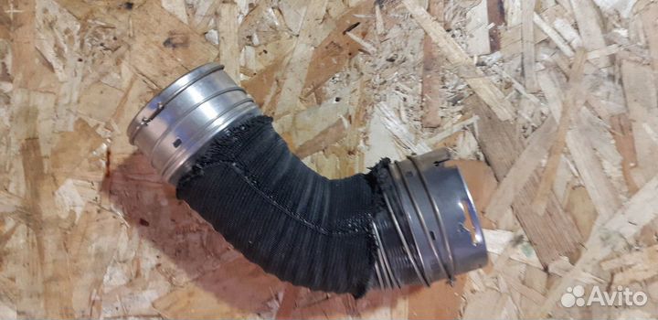 Патрубок Infiniti QX55 (J55) (11.2020 - 11.2022)