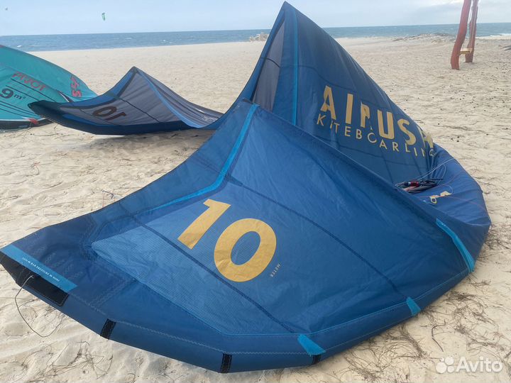 Airush Lithium v13 10m