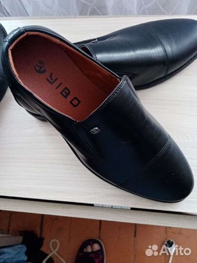 Туфли мужские новые 38