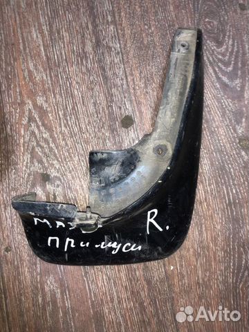 Брызговик задний правый Mazda Premacy CP19 FP