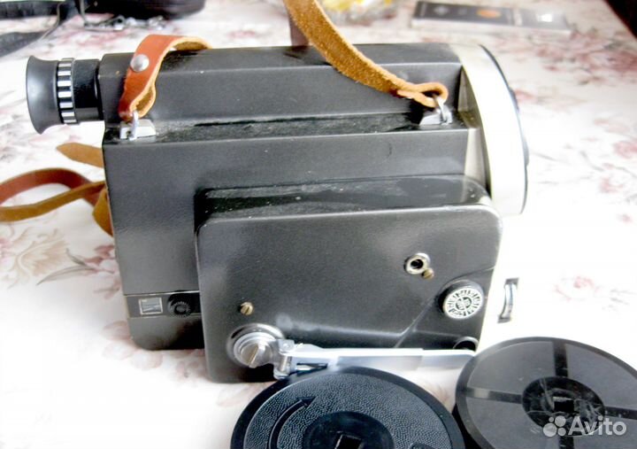 Кинокамера Киев 16У