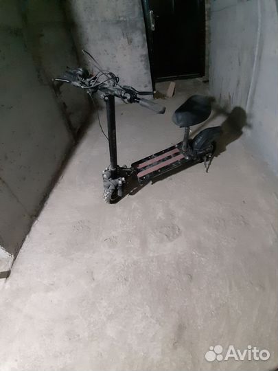 Электросамокат Bogist E5