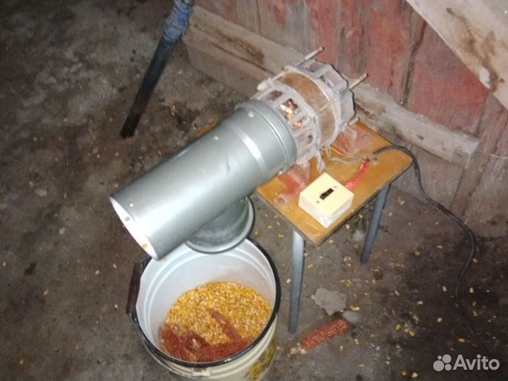 Лущилка для кукурузы