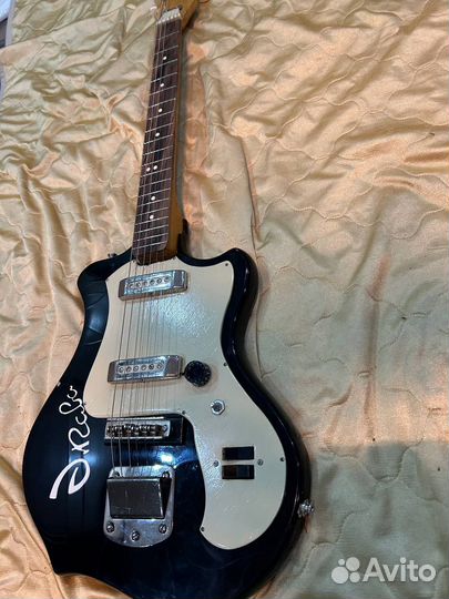 Советская электрогитара Элгава 