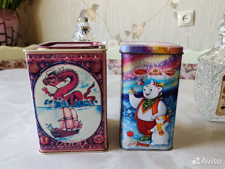 Жестяные банки от чая конфет