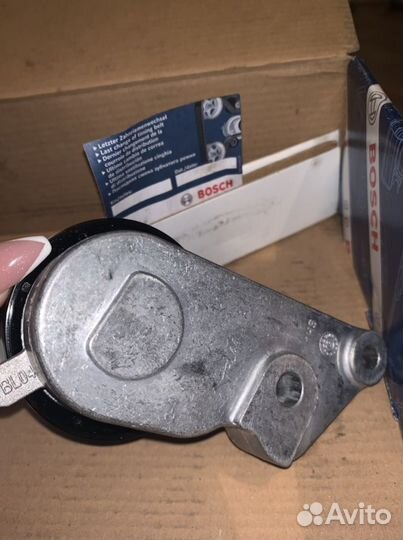 Ролик натяжной