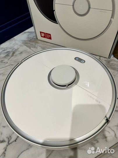 Робот-пылесос Roborock S5 Max белый