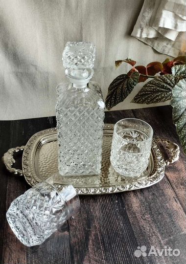 Штоф,вазы хрустальные