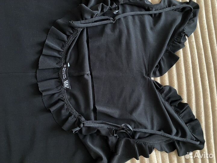 Черное Трикотажное платье zara р.S