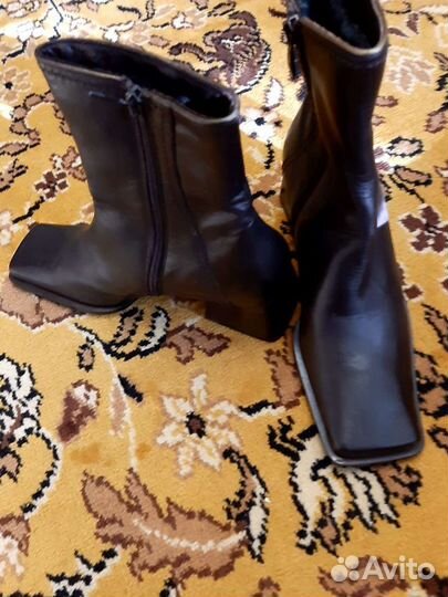 Ботинки женские 38 размера кожаные