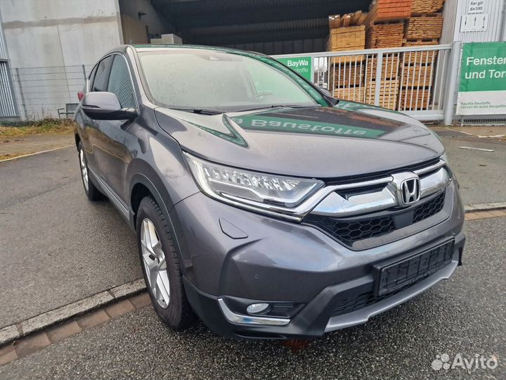 В разборе Honda CR-V 5