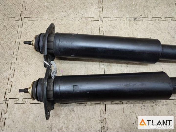 Амортизатор задний nissan serena